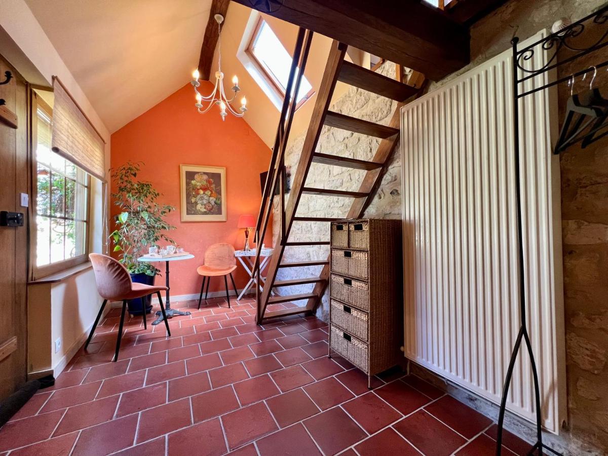 Le Studio Au Bon Marechal Ζιβερνί Εξωτερικό φωτογραφία